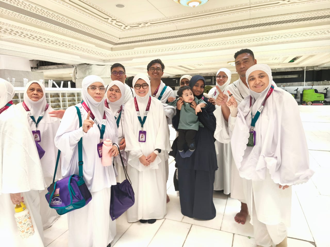 Rohana dan kumpulan jemaah selepas ibadah, foto 15